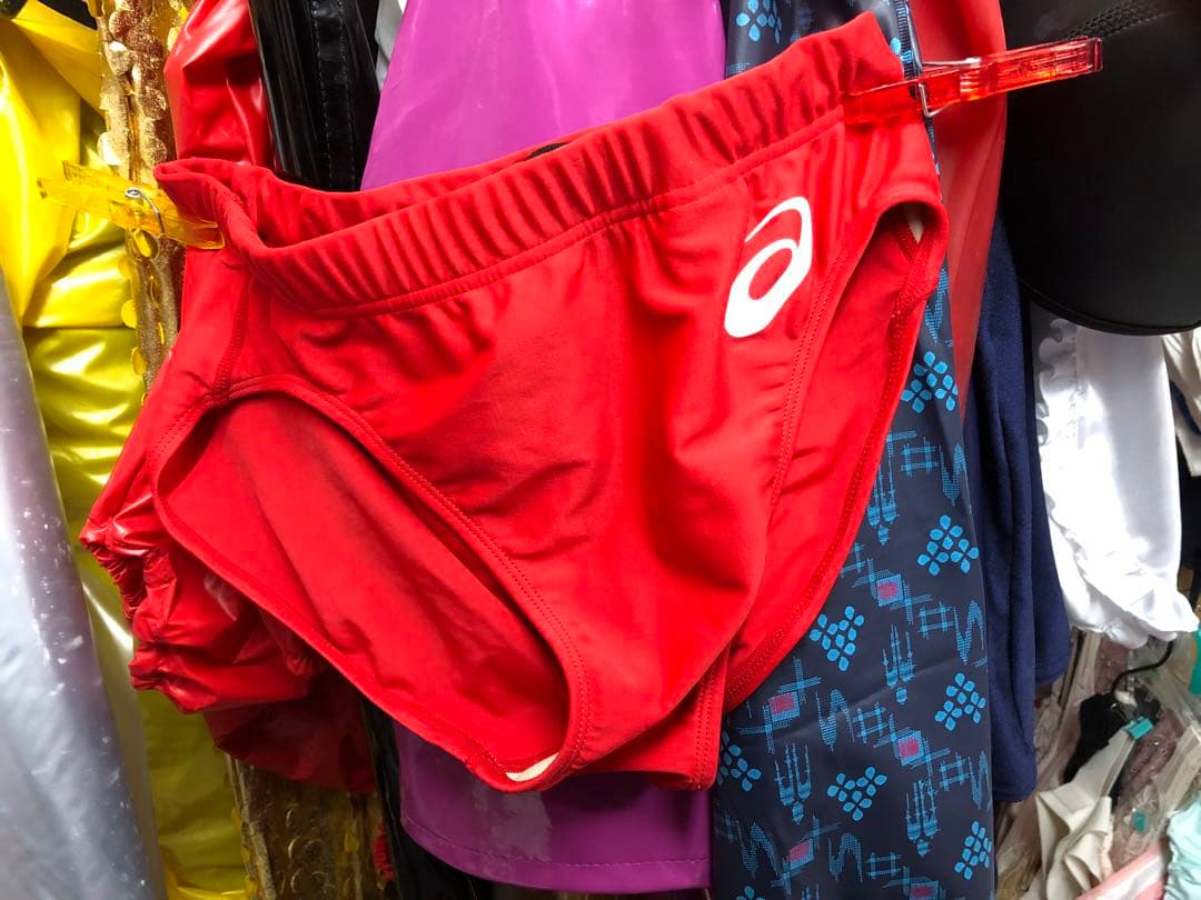 アシックス　陸上女子　ユニフォーム＆ショーツ　上下　赤　Oサイズ　大きいサイズ