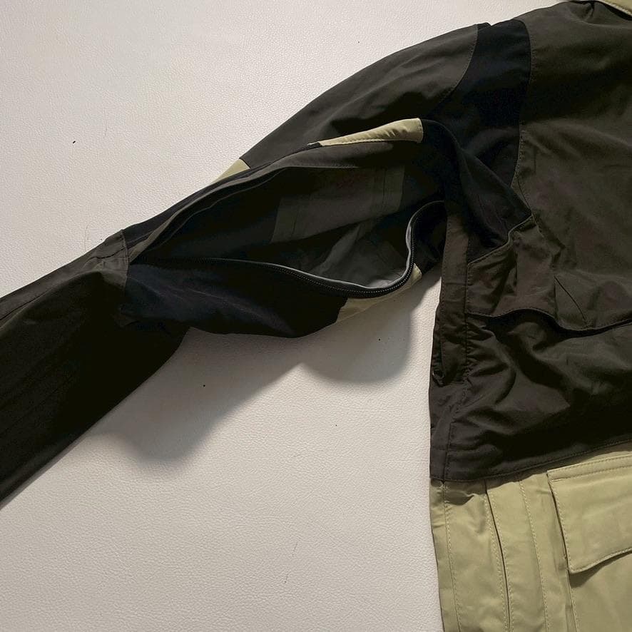 【新品タグ付き】バートン アナログ エントラント Dermizax ボードウェア