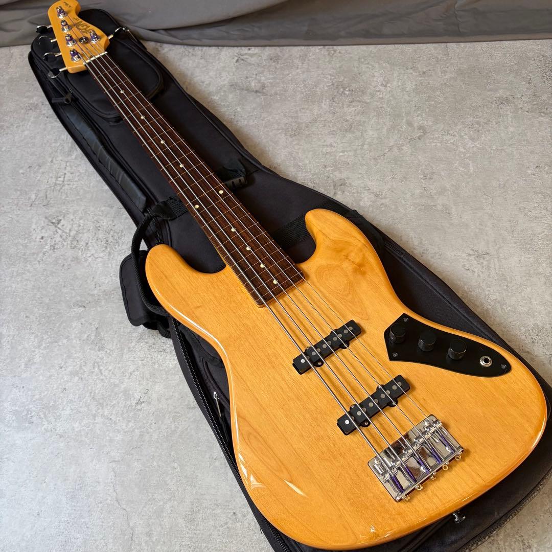 【希少】フジゲン Neo Classic 5弦 フレットレスベース エポキシ塗装