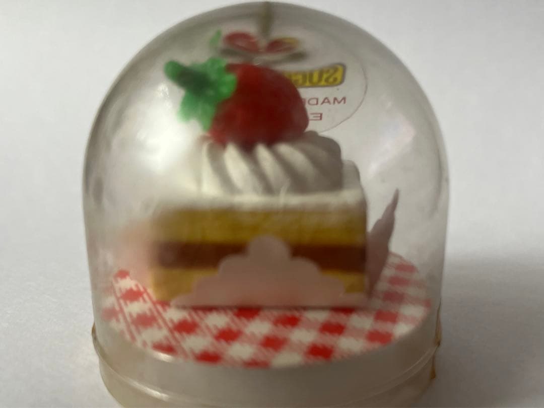 昭和レトロ ケーキ消しゴム レア 四角ショート　ファンシー
