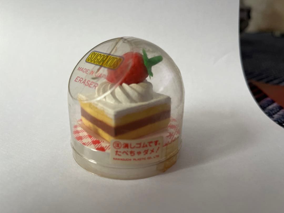 昭和レトロ ケーキ消しゴム レア 四角ショート　ファンシー