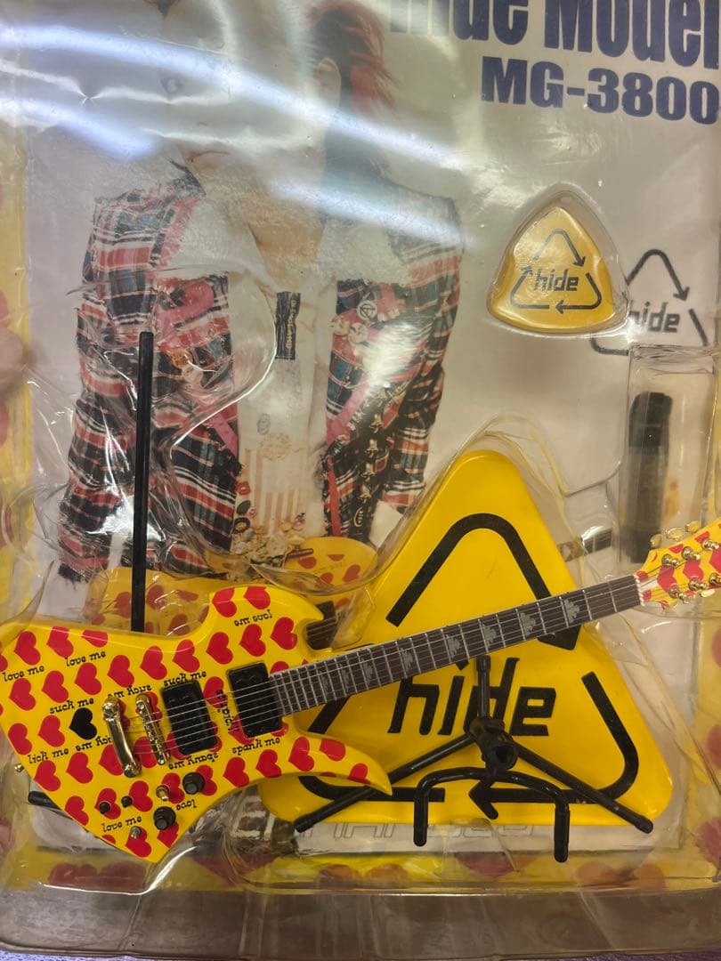 ミュージシャン hide Model MG-3800