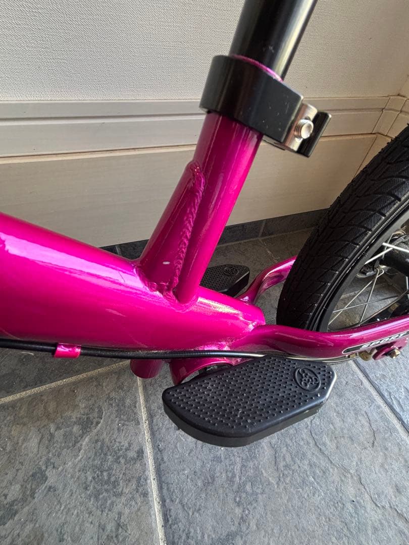 STRIDER 14X ストライダー ピンク　美品 未使用ペダル付き