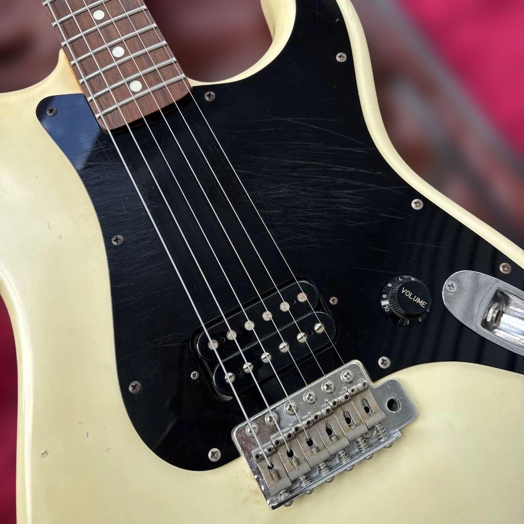 貴重 メンテ済 Squier Eシリアル ST-331 ミディアムスケール