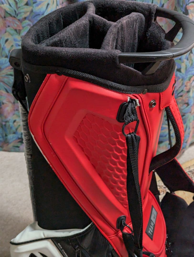 TaylorMade Stealth キャディバッグ