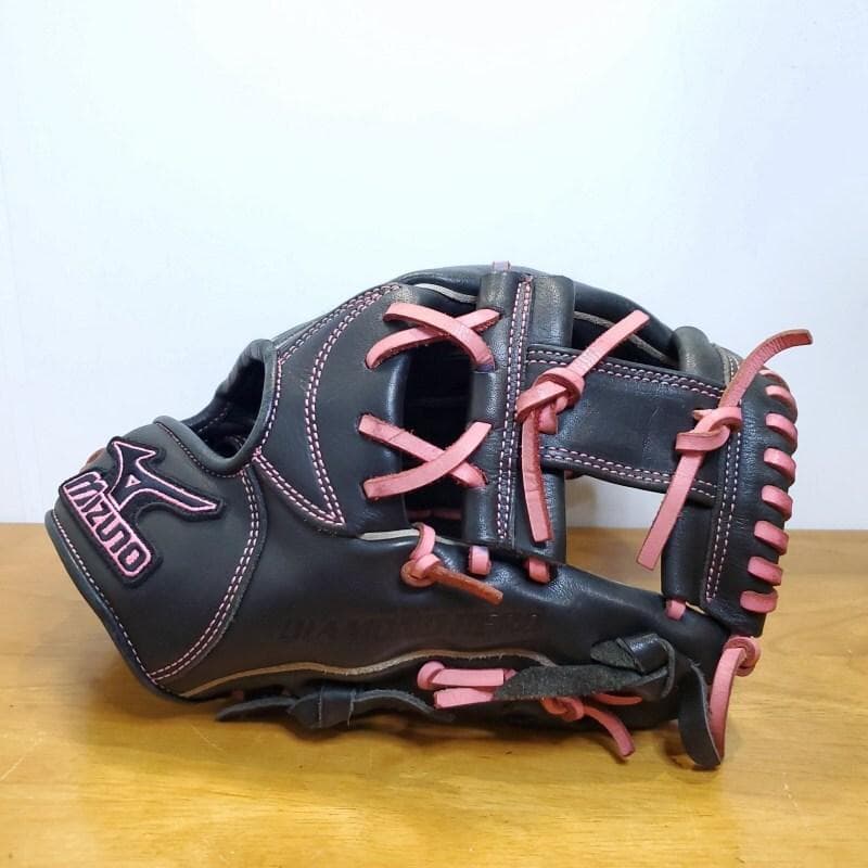 ミズノ MIZUNO ダイアモンドヒーロー 限定モデル 内野用 軟式グローブ
