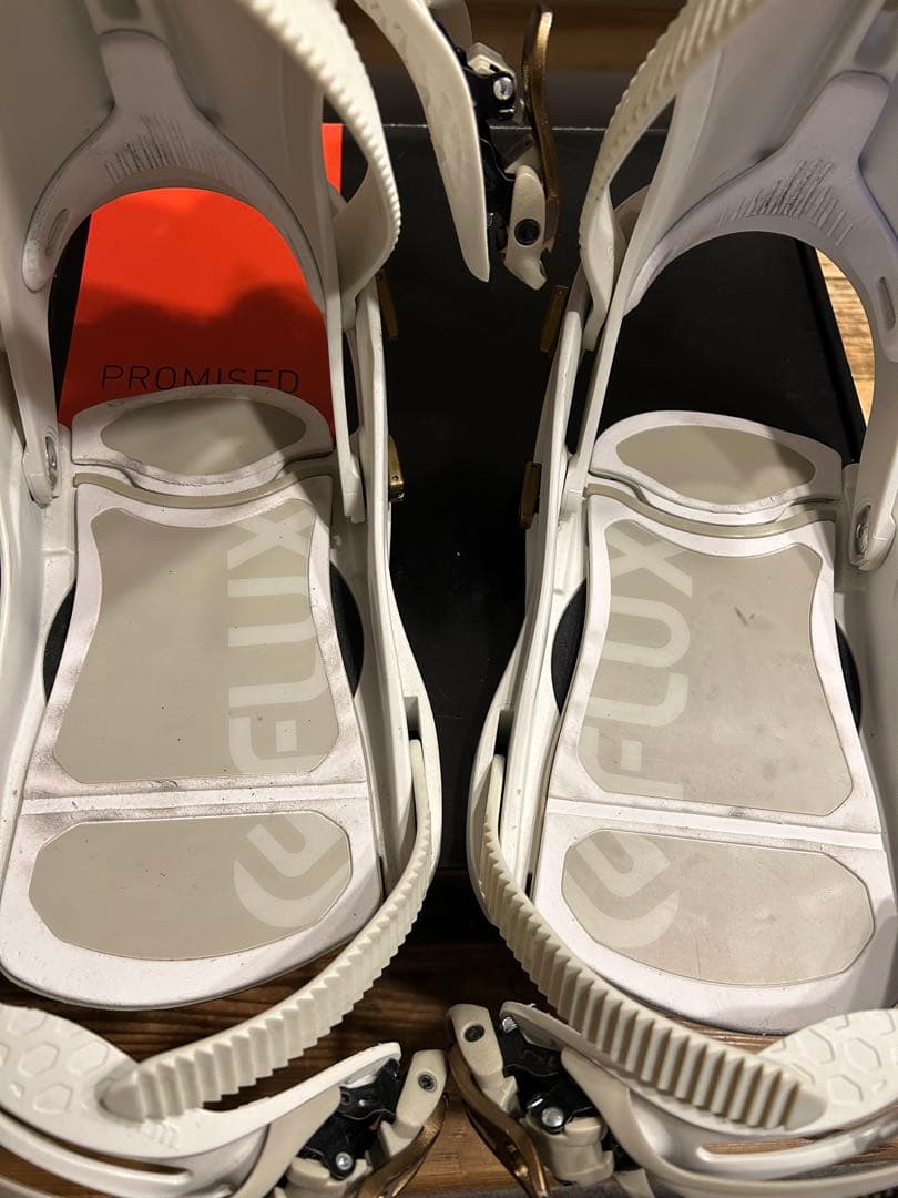 FLUX GX スノーボードビンディング S ホワイト