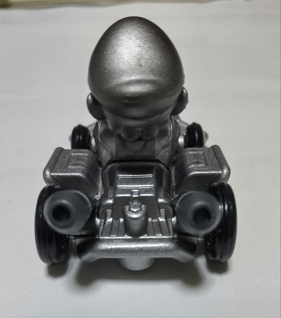 トミカ　ミニカー　マリオ　メタルマリオ　マリオカート