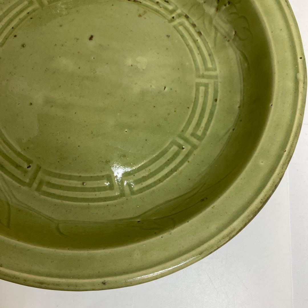 江戸初期　初期伊万里　青磁大皿　木箱付　幅約38.2㎝　東さ8-0104①