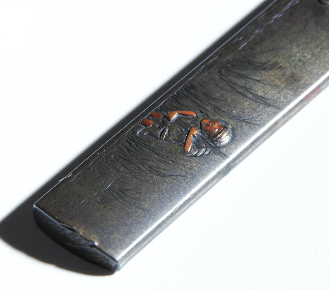 信盧　小刀の柄