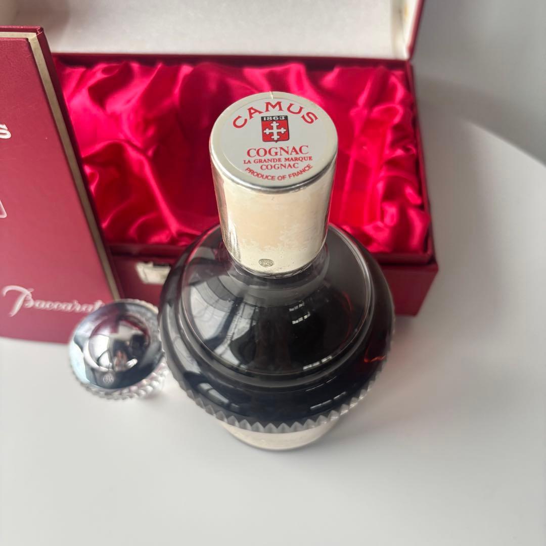 CAMUS カミュ バカラ シルバートップ コニャック 700ml 未開栓