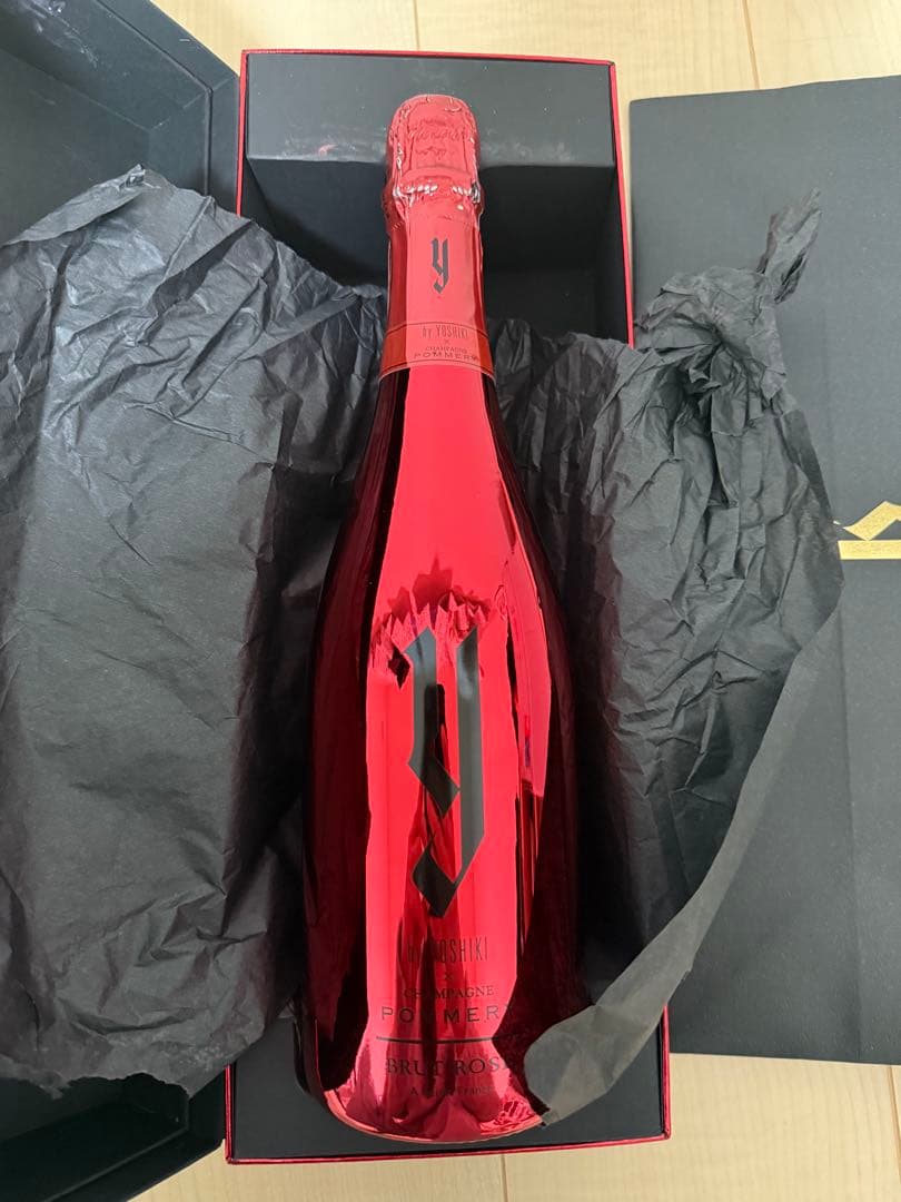 ワイ・バイ・ヨシキ×シャンパーニュ ポメリー ブリュット ロゼ　※箱に汚れ有