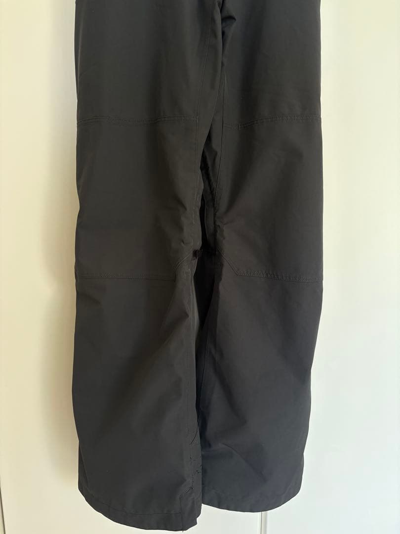 241 GORE-TEX 2Lビブパンツ スノーボードウェア