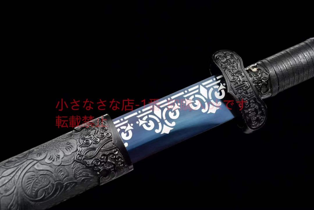 金校尉の青面修羅を触る 古兵器 武具 刀装具 日本刀 模造刀 居合刀