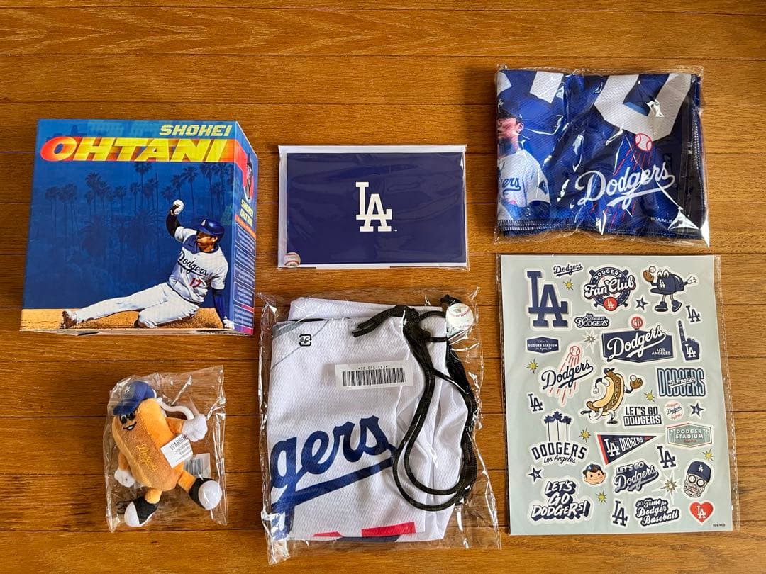 【新品・未使用】2025年ドジャース・　ジュニアオールスター会員記念グッズ　6点