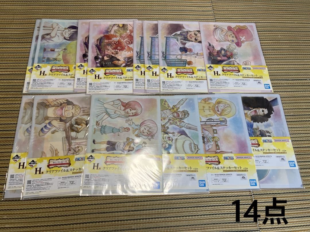 ONE PIECEグッズ約170点まとめ売り