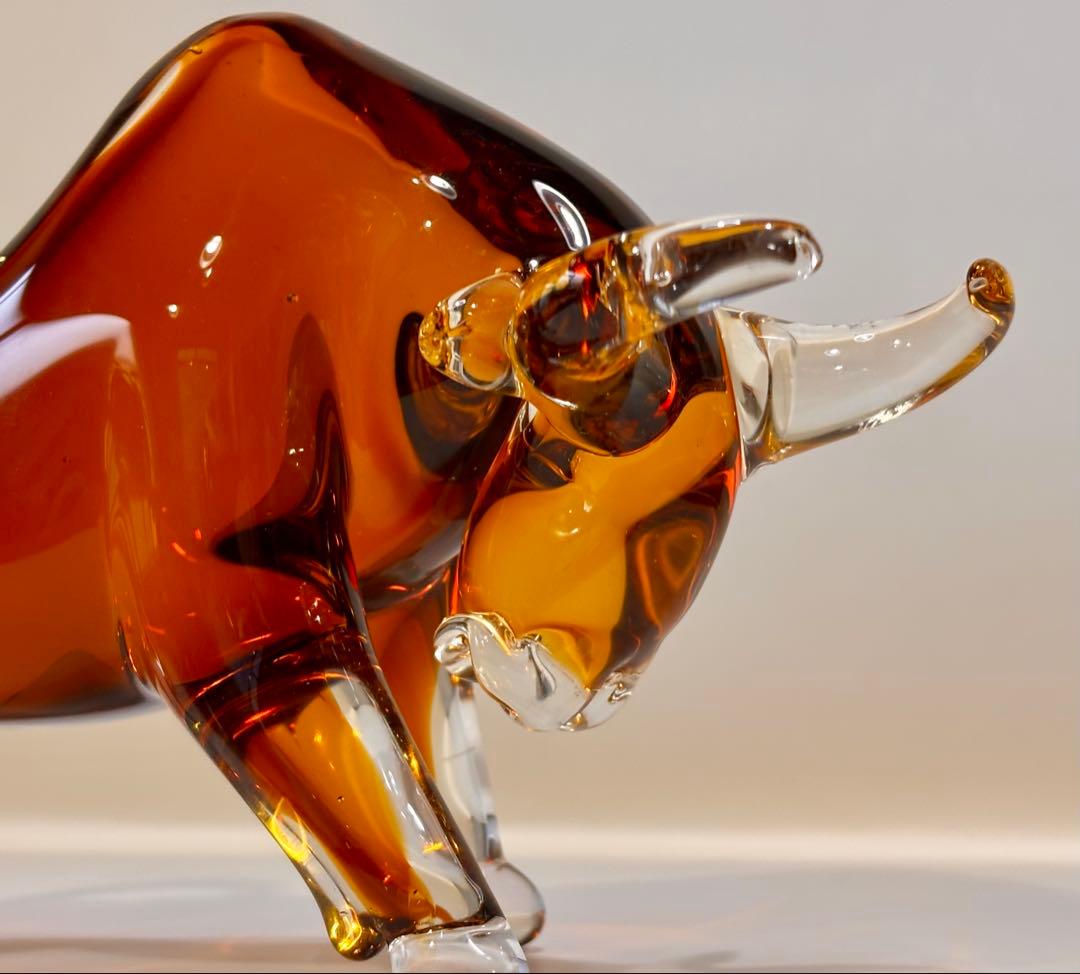 ガラス製 闘牛オブジェ インテリア