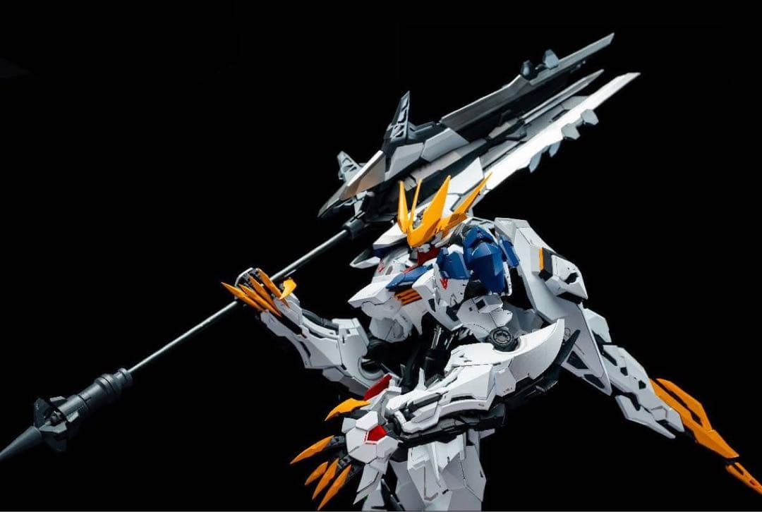 LUNAVOR製　バルバトスルプスレクス　似　狼王　プラモデル　バルバトス　似