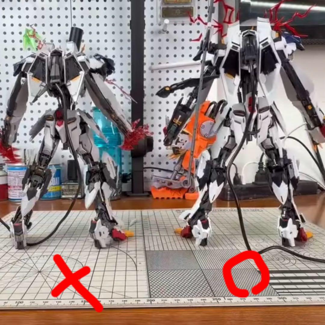 LUNAVOR製　バルバトスルプスレクス　似　狼王　プラモデル　バルバトス　似