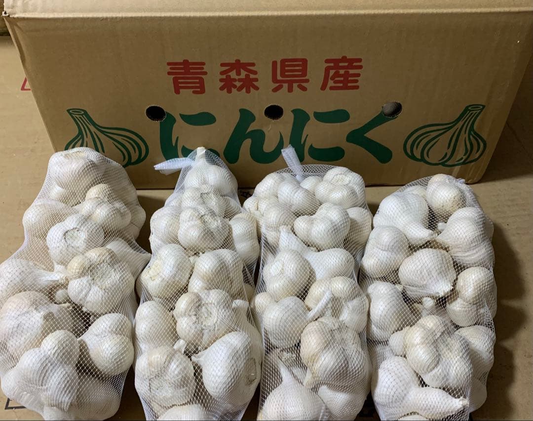 訳ありにんにく4キロ 青森にんにくLサイズ ホワイト六片種にんにく　国産にんにく