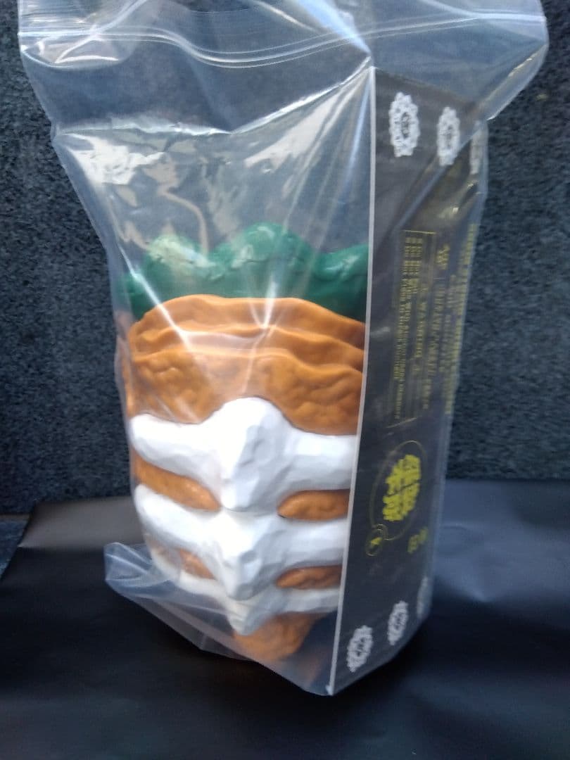 羅本製所 ROBINCERAMICSTUDIO　亀甲牡丹大怪獣　ソフビ