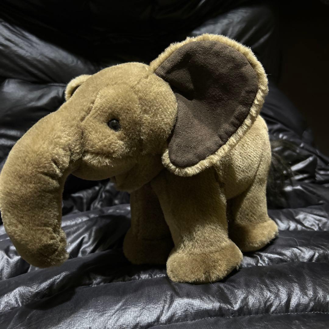KOSEN ケーセン　ぬいぐるみ　象　仔象　ゾウの子　立ち❣️