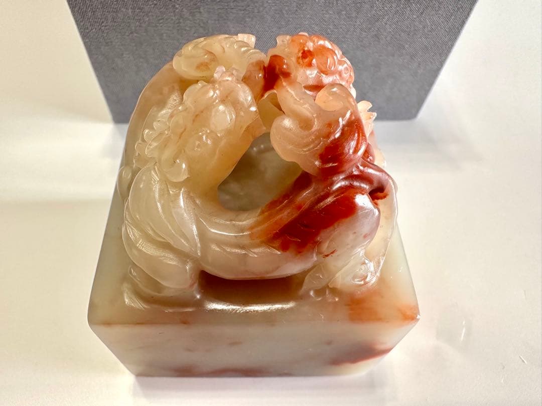 【螭虎献芝】 古獣　美品　ラオス 老挝 水凍　印材 落款 遊印 雅号　大材