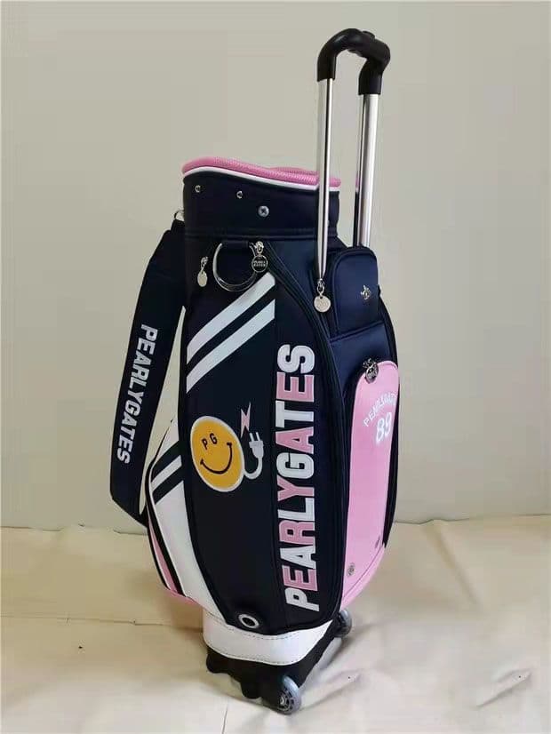 新しい未使用のゴルフバッグ