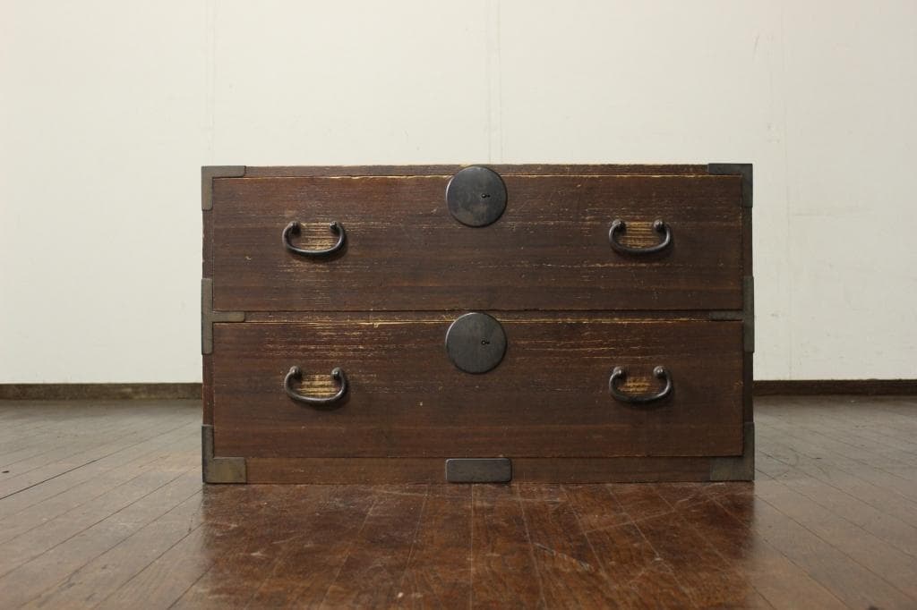 古い時代箪笥 前桐古家具/和家具/和骨董/店舗什器/ローボード/チェスト/収納