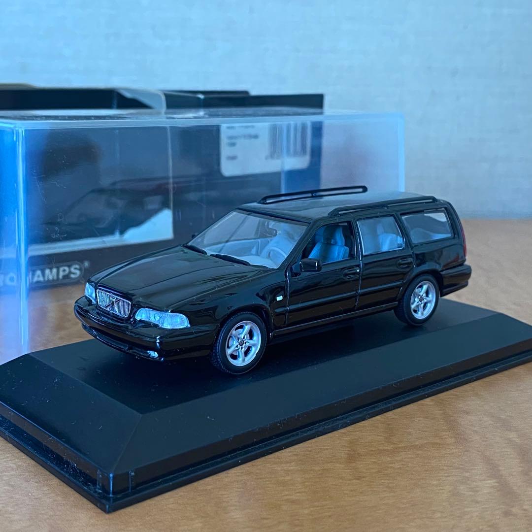 希少　MINICHAMPS Volvo V70 Break 1998 ブラック
