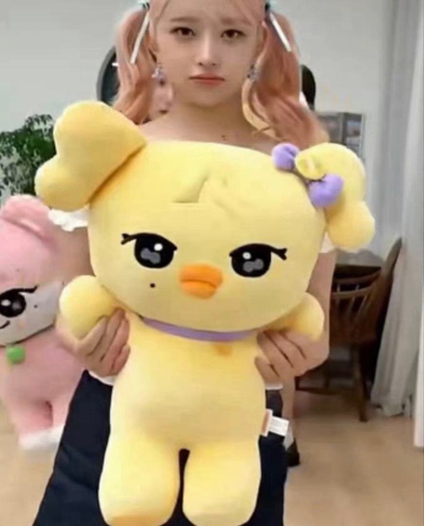 IVE MINIVE メガ　クッション レイ　ナオリ　ぬいぐるみ