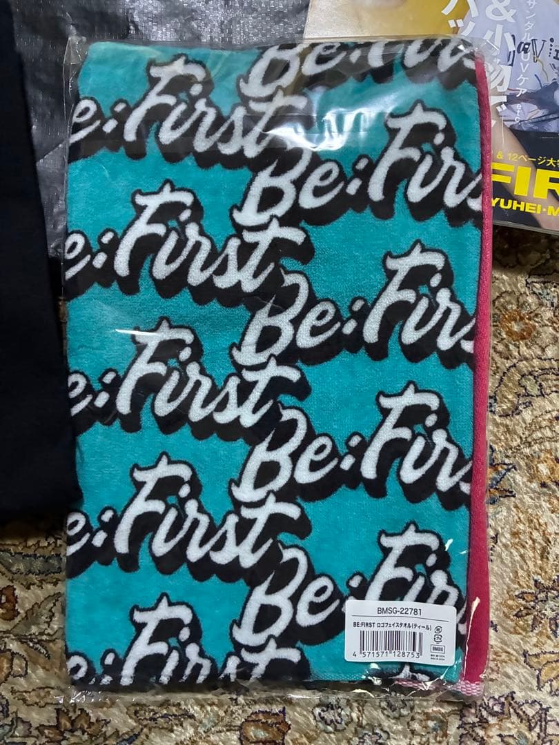 新品未使用　ビーファースト　ロゴタオル　オマケ付き(商品説明お読みください)