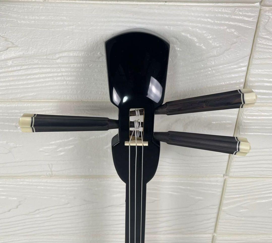 【美品】沖縄郷土楽器 三線 初心者セット チューナー、セミハードケース付