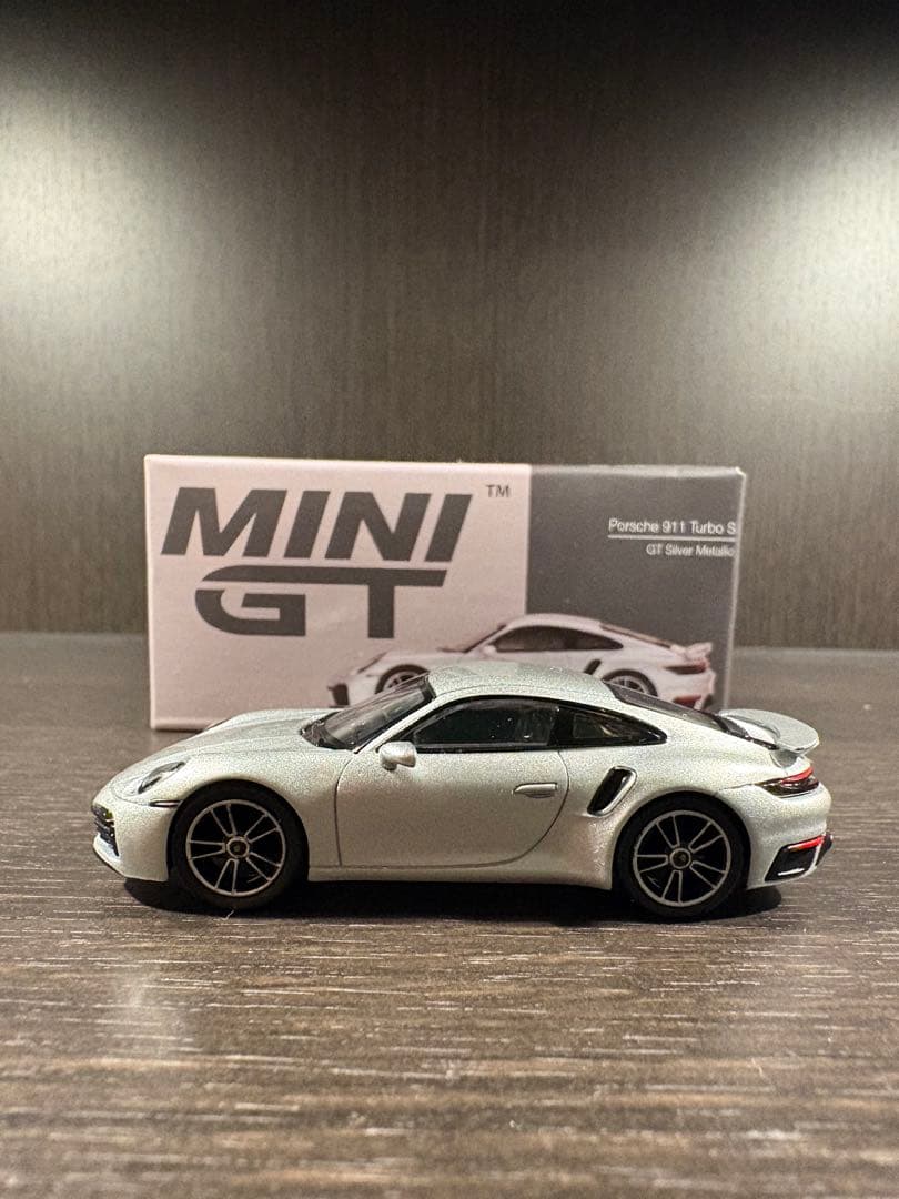 ミニカー Porsche 911 992.1 Turbo S