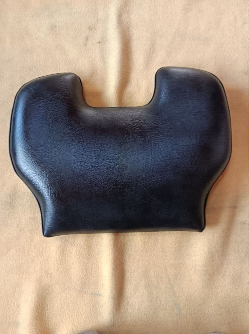 理容機器　新明和ウィズ椅子　レザー部分一式