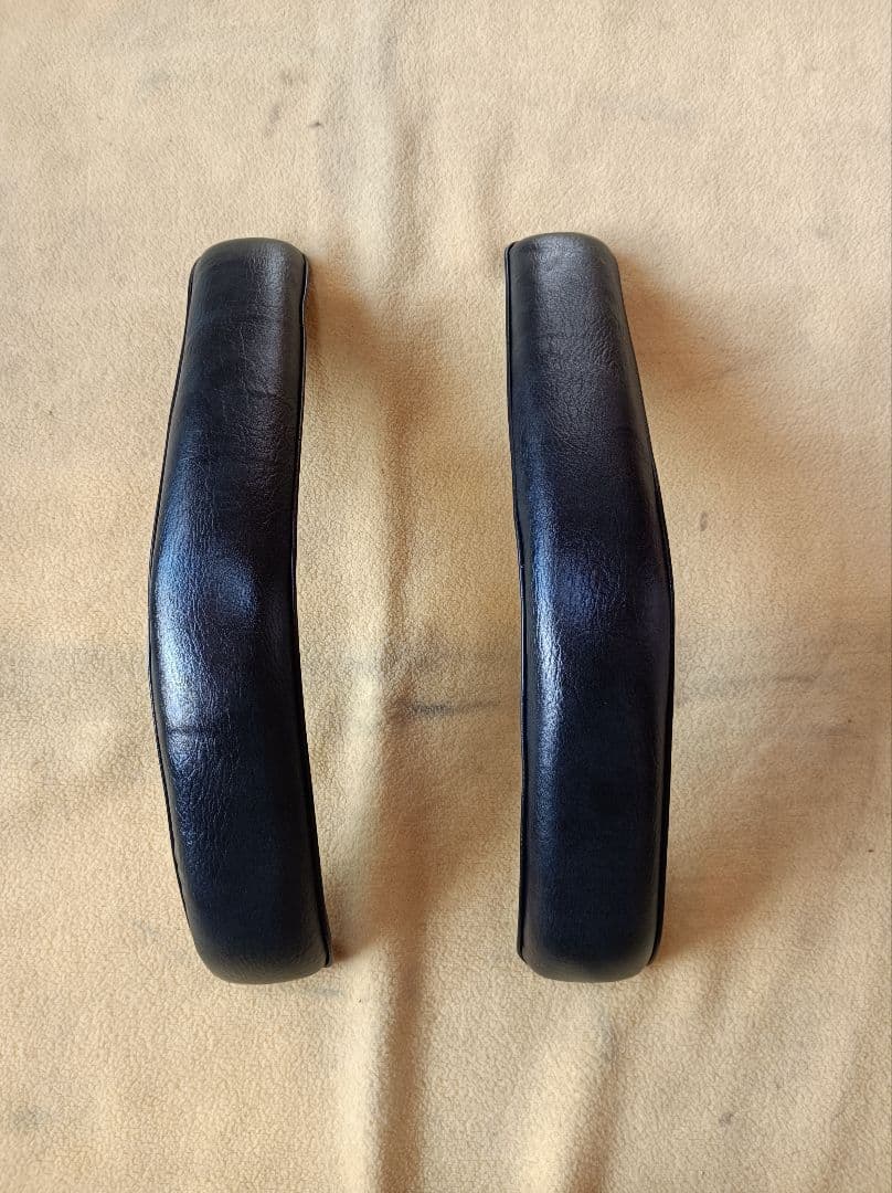 理容機器　新明和ウィズ椅子　レザー部分一式