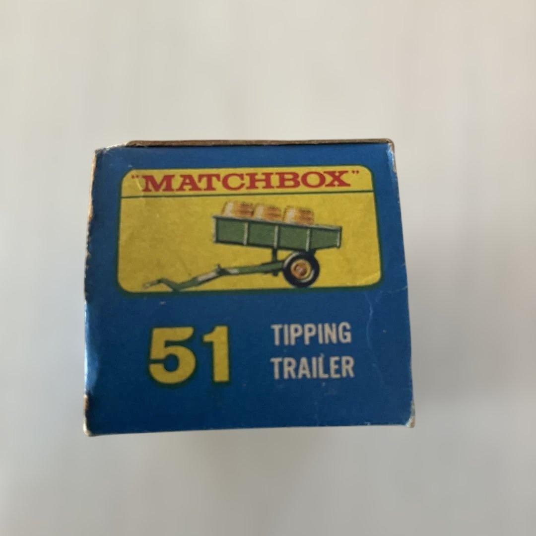 ミニカー　マッチボックス　51 ティッピングトレーラー