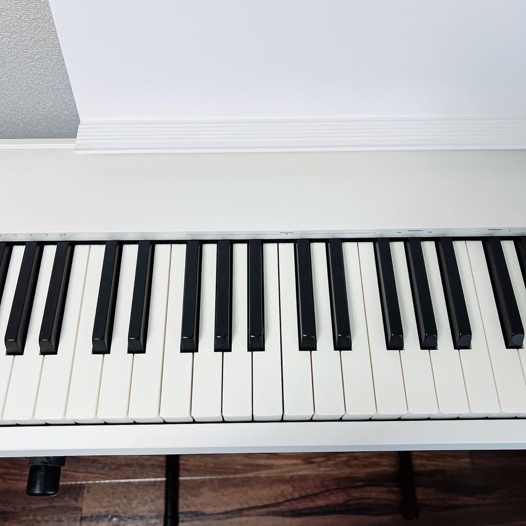 2023年製 Roland FP-30X 電子ピアノホワイトスタンドペダル 楽譜
