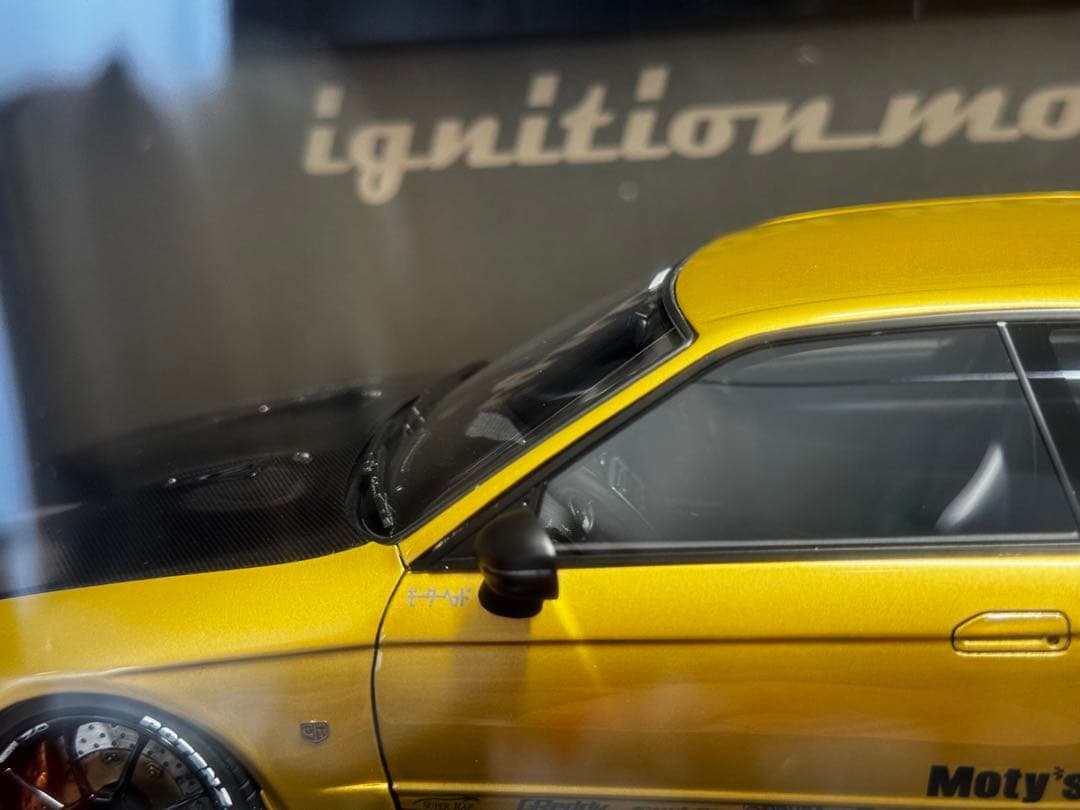 絶版希少 TOP SECRET GT-R (VR32) Gold