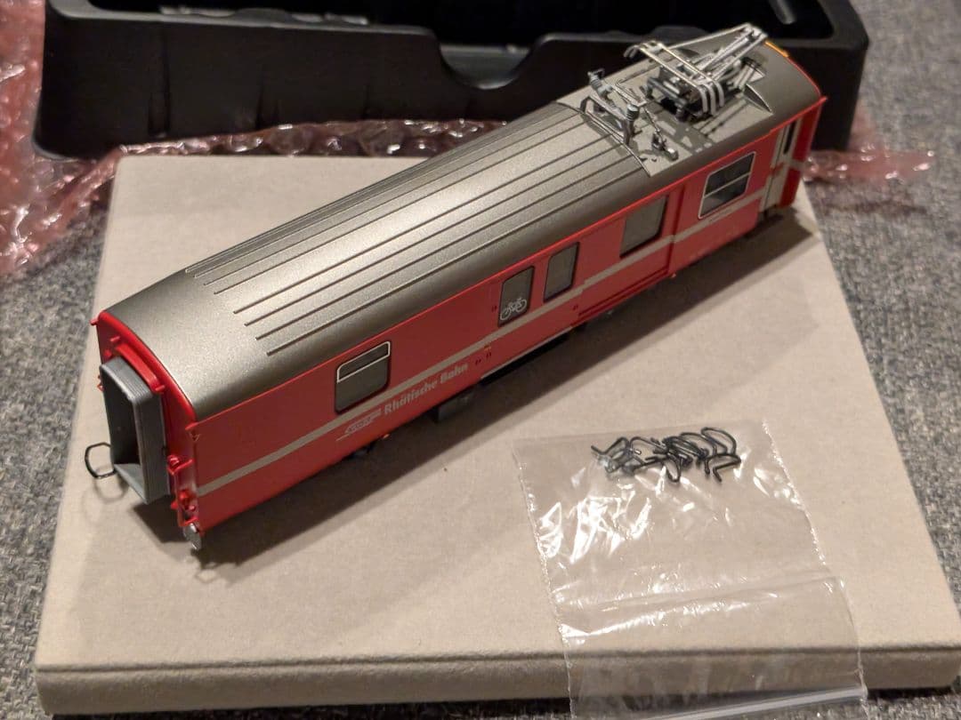 BEMO 3270171 RhB DS4221 レーティッシュ鉄道 電源荷物車