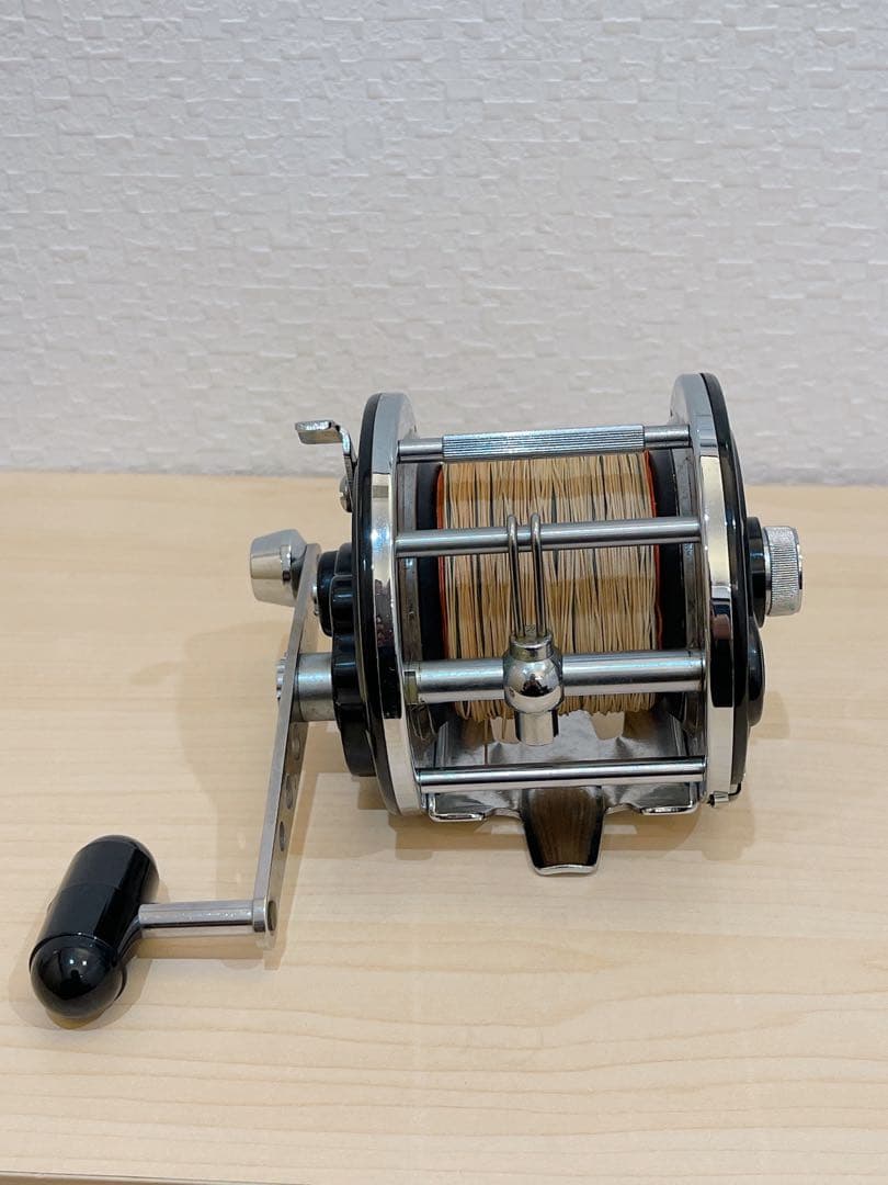 ダイワ　Dynamic ST-60 両軸リール