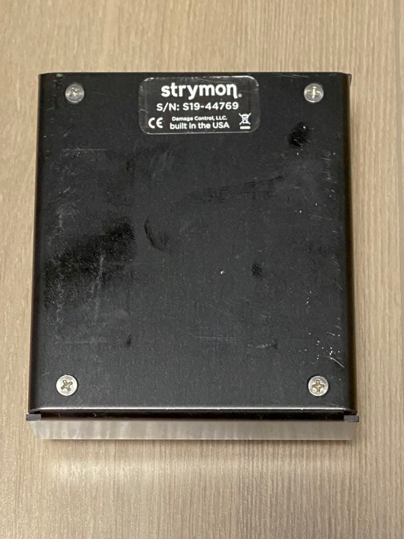 strymon FLINT V1 Tremolo & Reverb ストライモン