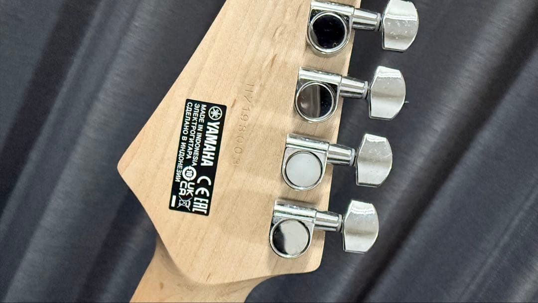 YAMAHA エレキギター PACIFICA PAC212VQM