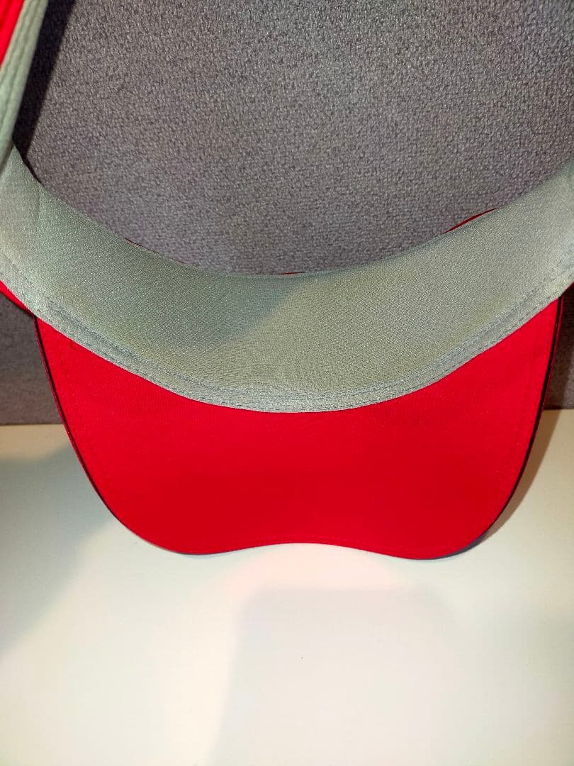 竹村真琴プロ支給品 TaylorMade サンバイザー 直筆サイン入り 未使用品