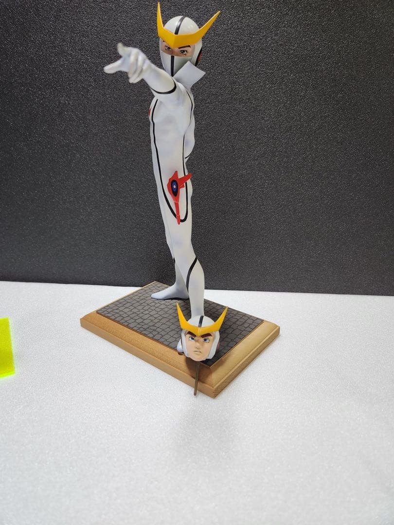 【遂に出品！究極のプロ完成品No8】新造人間キャシャーン&フレンダーレジンキット