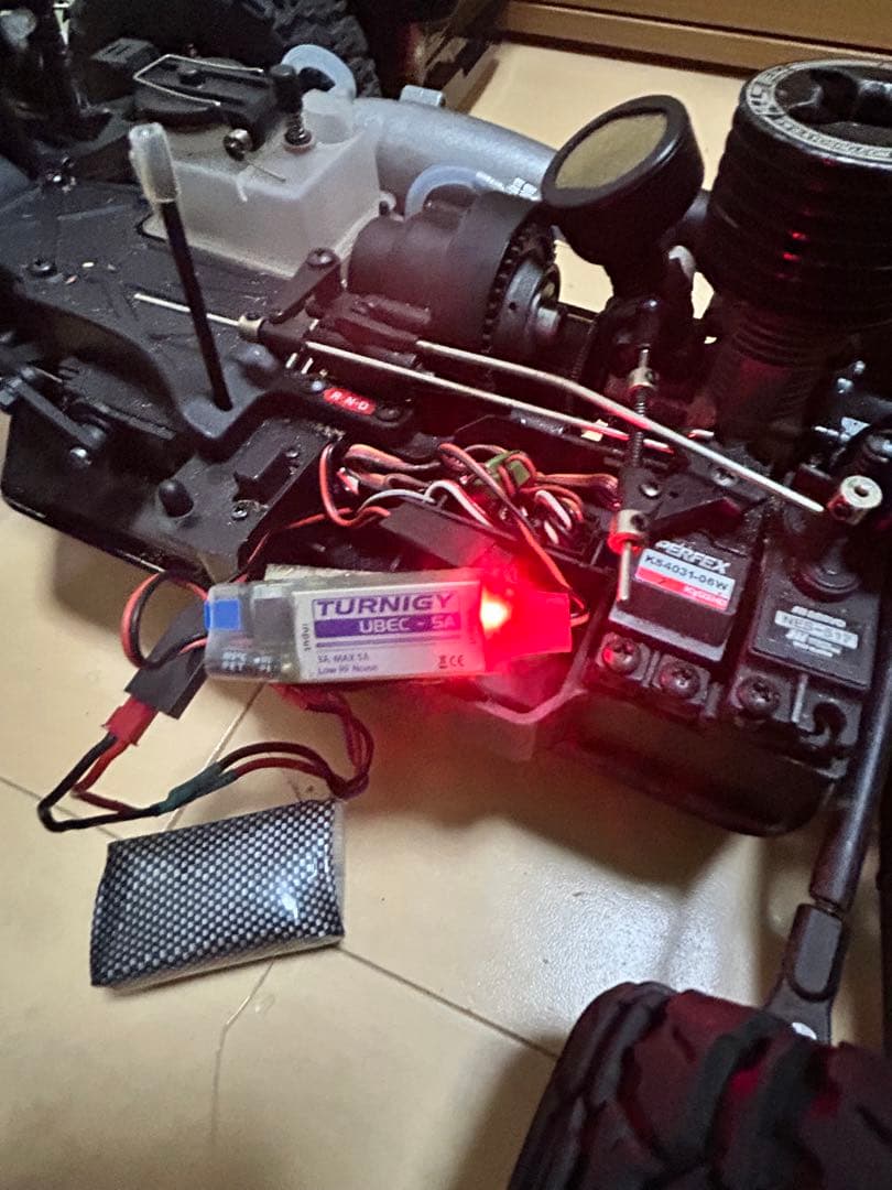 KYOSYO ニトロトラッカー　エンジンラジコンカー