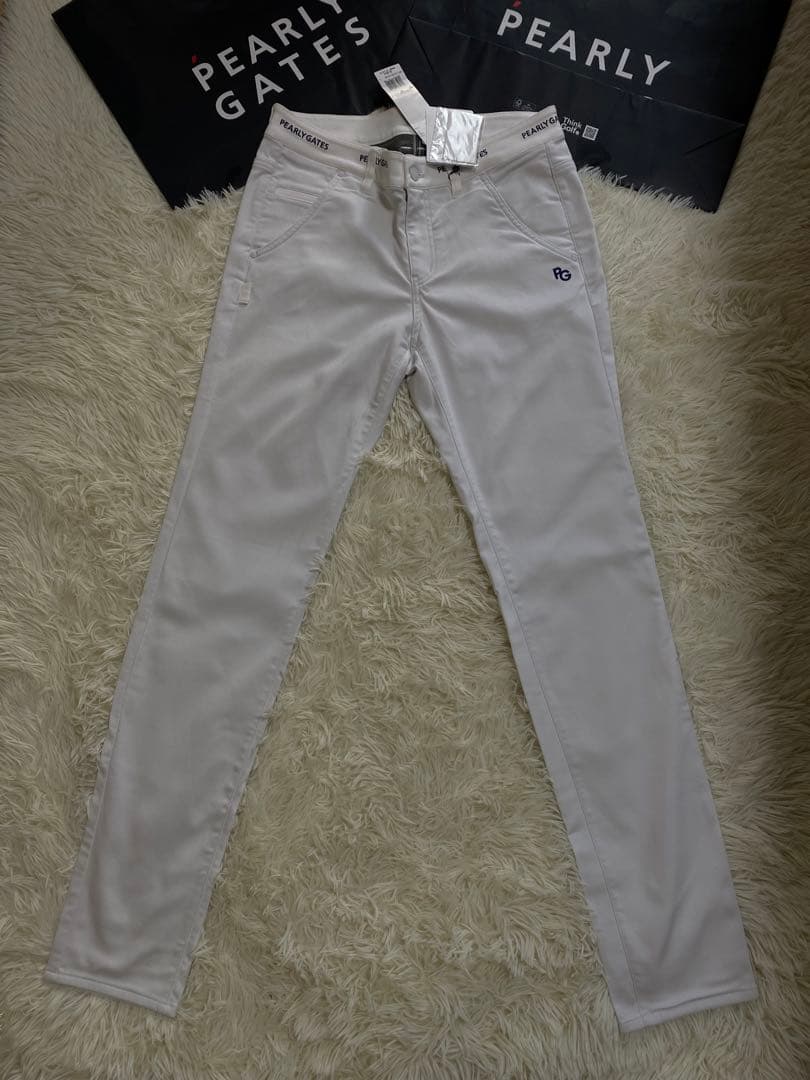 人気完売品パーリーゲイツ 冬用ストレッチカルゼ裏サーモパンツ レディスサイズ2