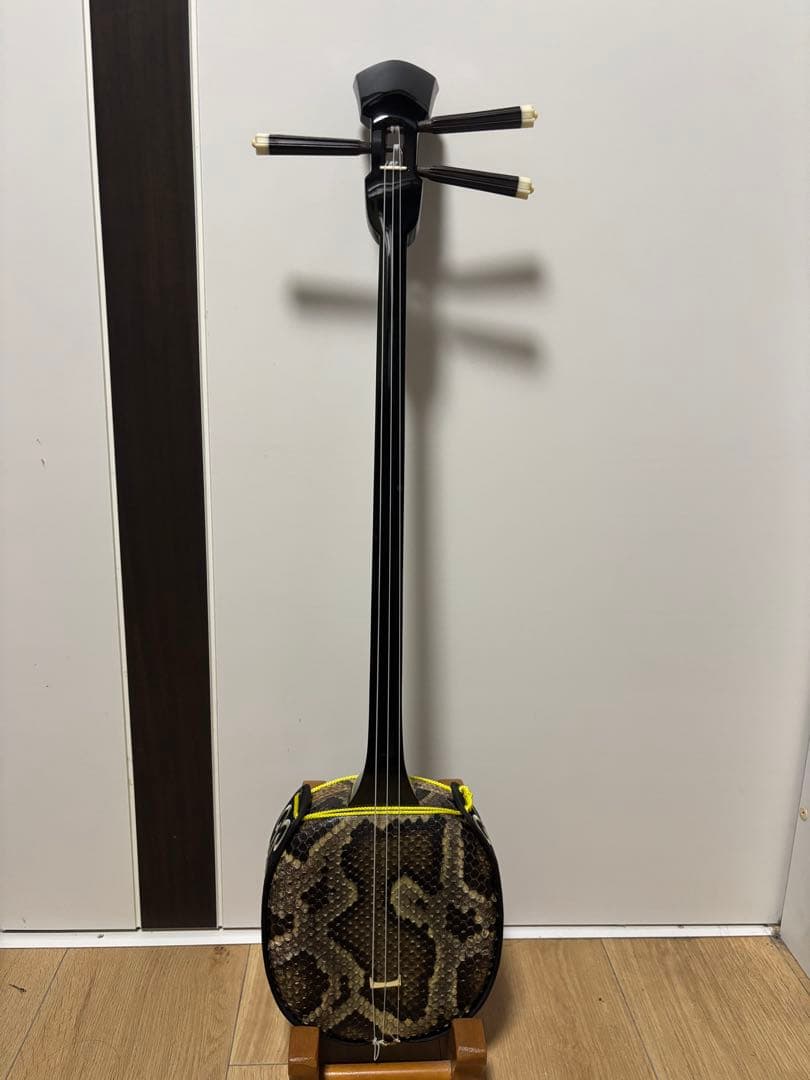 沖縄三線　ユシの実　真壁型