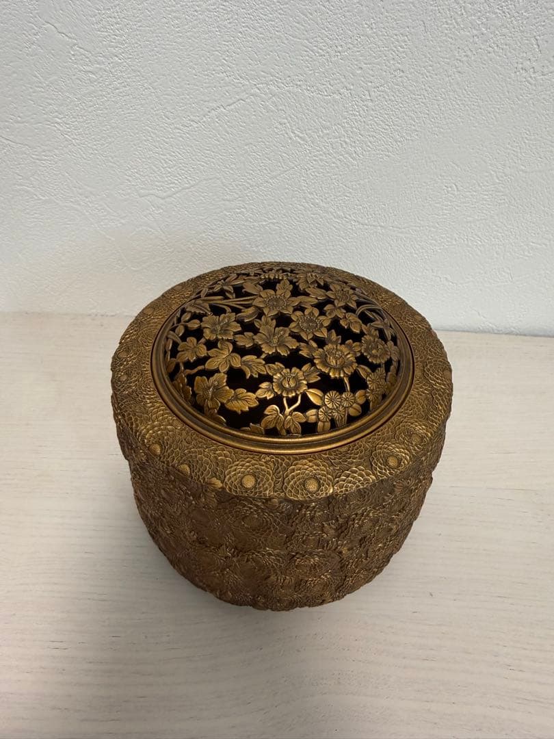 高岡銅器 佐野宏采 作「菊華香炉」