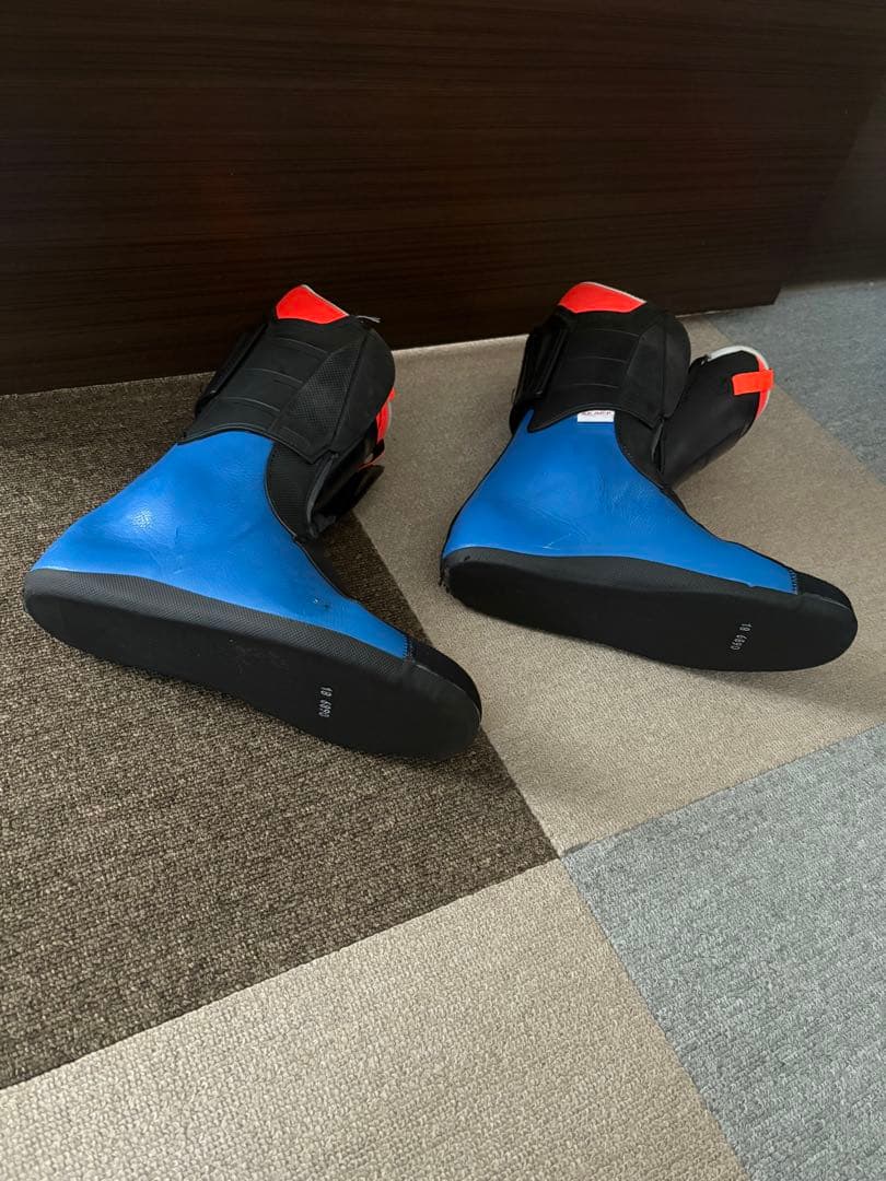 いけこ　LANGE FIS 130 男性用スキーブーツ